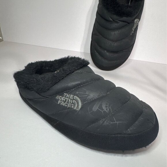 The North Face Women's Quiklted Slippers Size S Black Thermoball Traction Mule - Picture 4 of 8